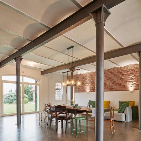 Re~Barn - Modern Country Stay Essel Εξωτερικό φωτογραφία