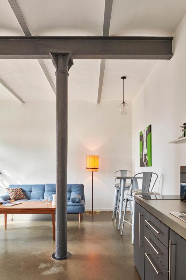 Re~Barn - Modern Country Stay Essel Εξωτερικό φωτογραφία